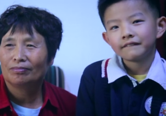 微视频《不省心的孩子》
